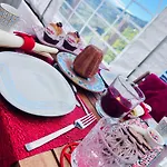 Bubble La Maghianisa فندق مبيت وإفطار 3*
