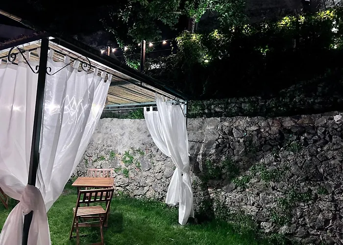 Bubble La Maghianisa Bed & Breakfast